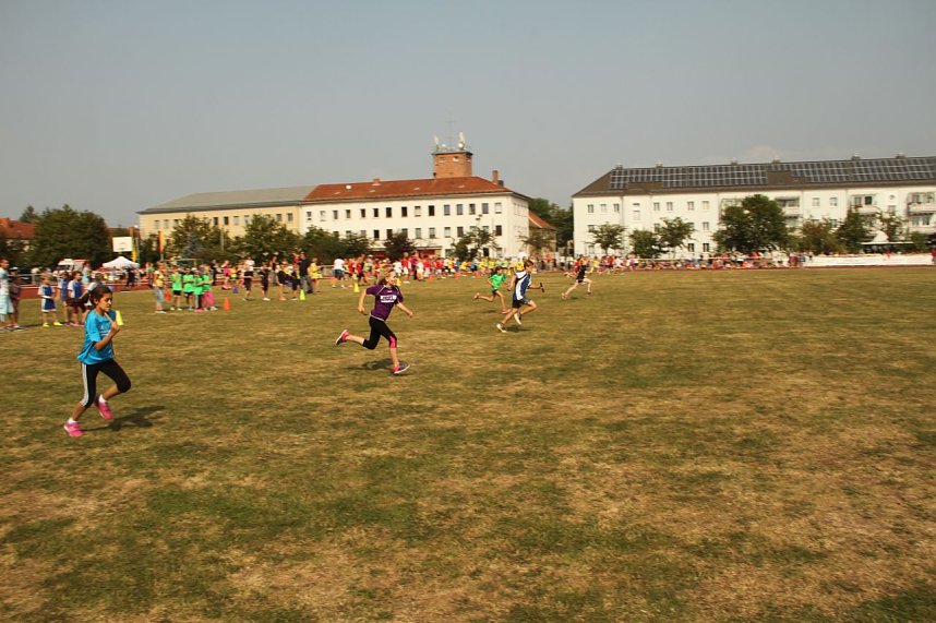 Grundschulsporttag auf dem Hohekreuz-Sportplatz