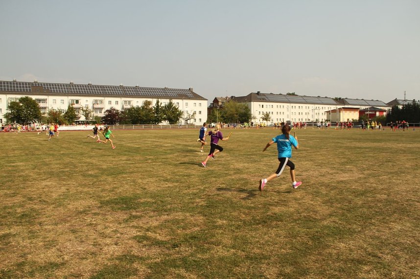 Grundschulsporttag auf dem Hohekreuz-Sportplatz