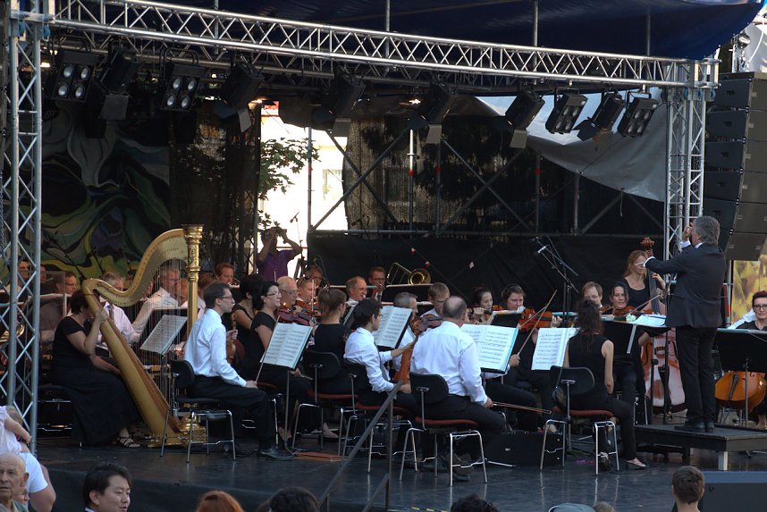 Theaterfest und Kochshow