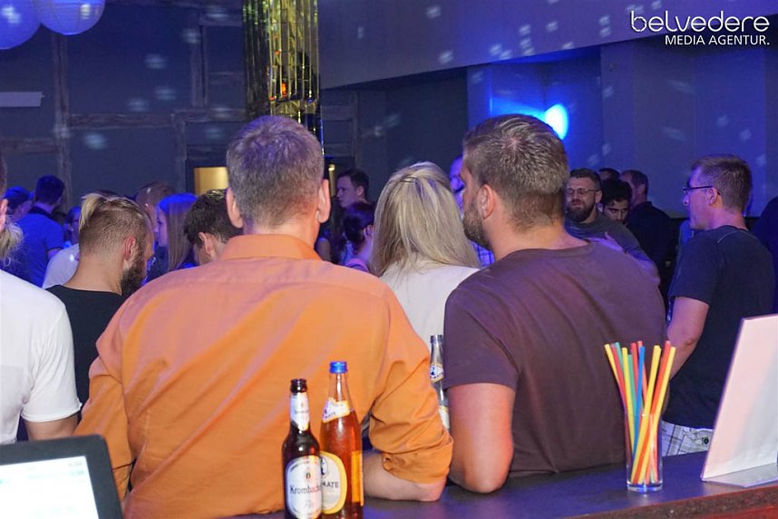 Party im Jugendclubhaus in Nordhausen - der Samstag