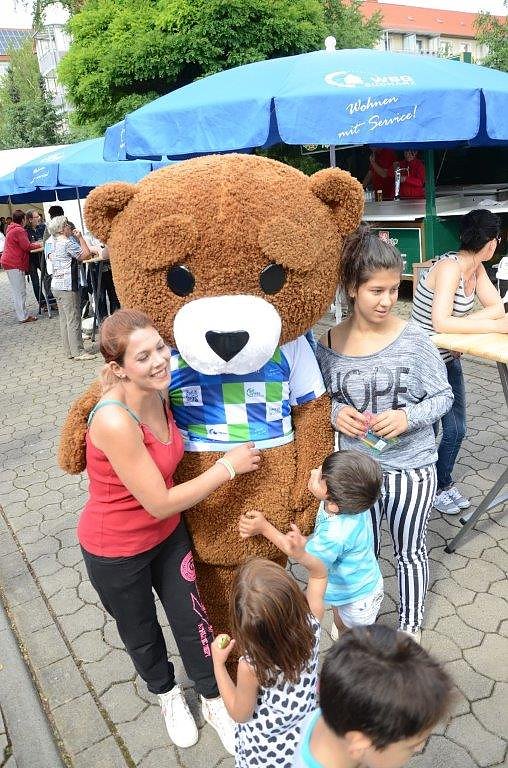 Im Festjahr zu 115 Jahren genossenschaftlichem Wohnen in und um Nordhausen f&auml;llt die Bilanz von Vorstand und Aufsichtsrat der Wohnungsbaugenossenschaft S&uuml;dharz nach elf Nachbarschaftsfesten und zahlreichen Veranstaltungen &uuml;beraus positiv aus