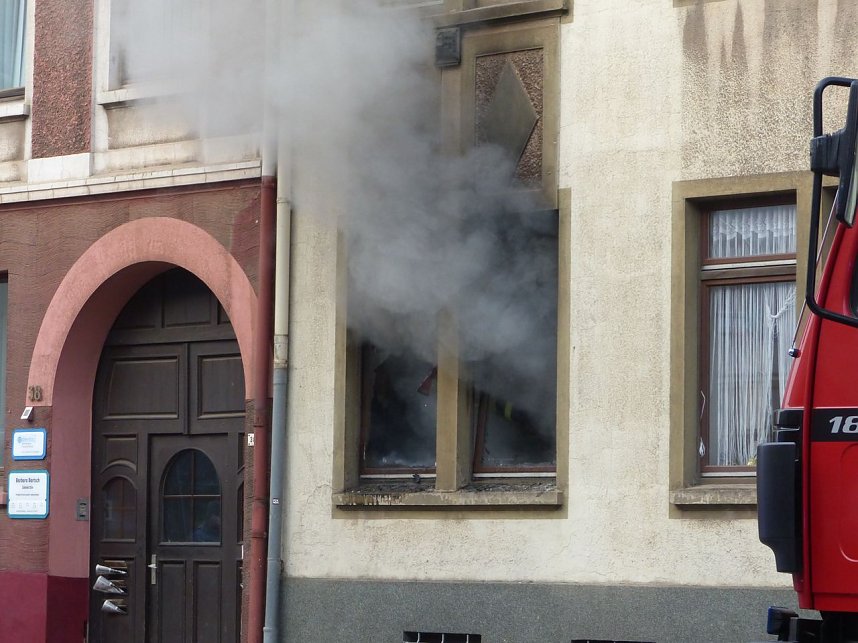 Wohnungsbrand mit vier Verletzten