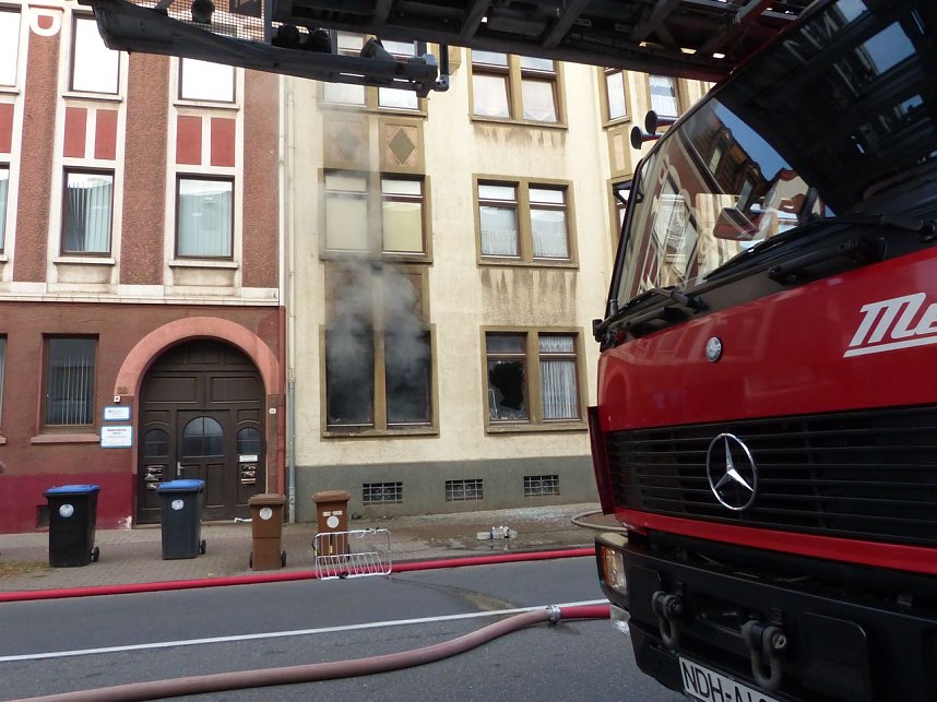 Wohnungsbrand mit vier Verletzten