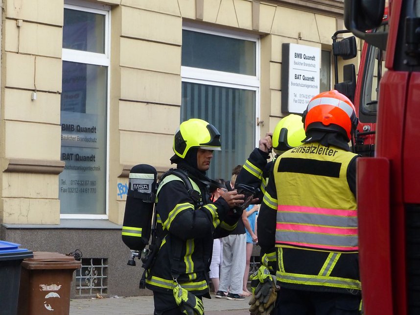 Wohnungsbrand mit vier Verletzten