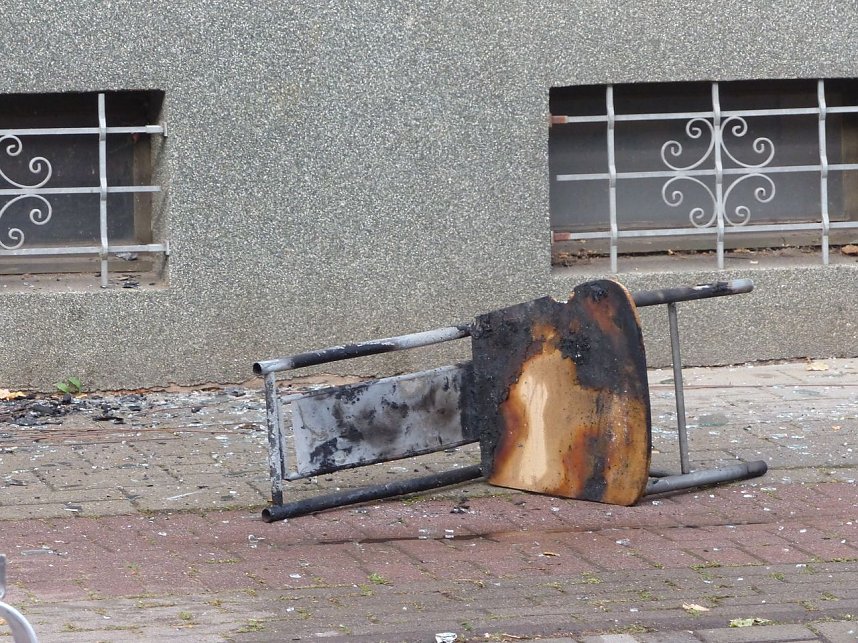 Wohnungsbrand mit vier Verletzten