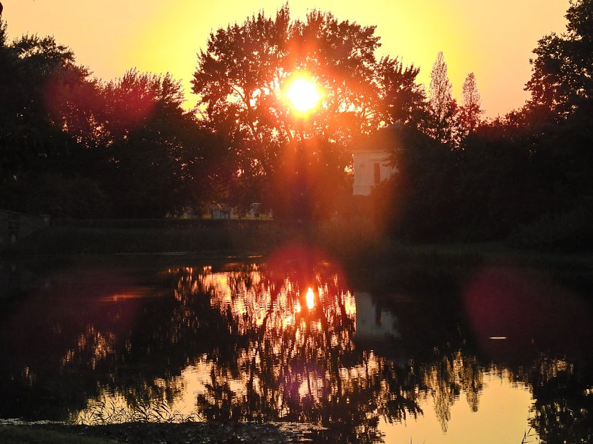 Kirche im W&ouml;rlitzer Park