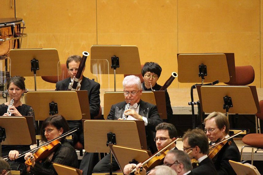 &Uuml;berw&auml;ltigender Einstieg in die Konzertsaison