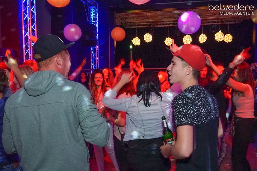 Party im Jugendclubhaus in Nordhausen - der Samstag