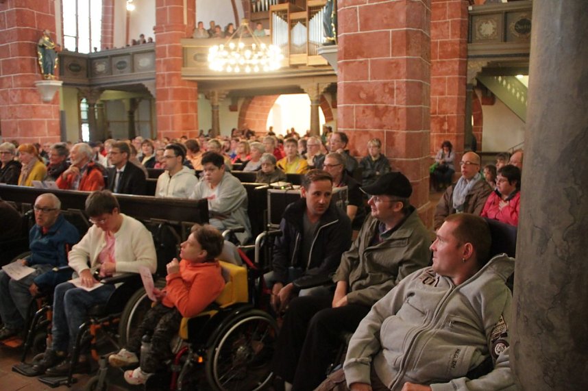 Erntedank Gottesdienst der Nordth&uuml;ringer Lebenshilfe