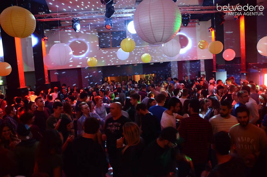 Party im Jugendclubhaus in Nordhausen - der Samstag