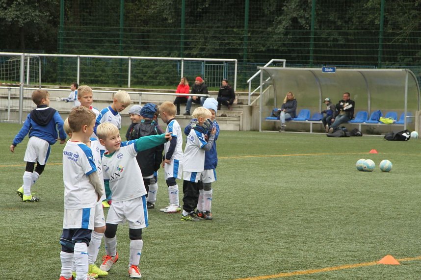Trainieren mit den Gro&szlig;en - Fu&szlig;ballcamp bei Wacker Nordhausen