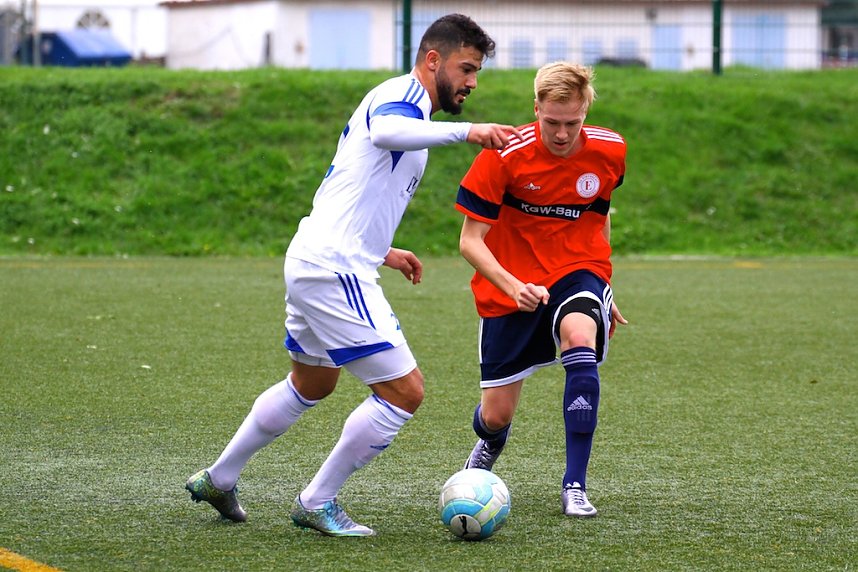 Wackers Zweite siegt klar gegen Eisenberg