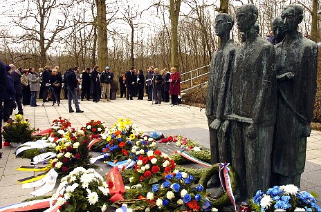 Gedenkfeier 61. Jahrestag der Befreiung