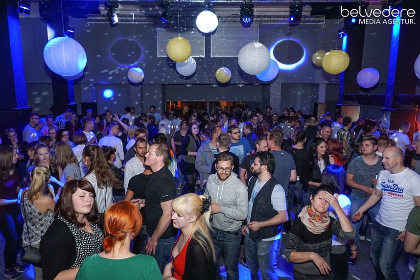 Party im Jugendclubhaus in Nordhausen - der Samstag