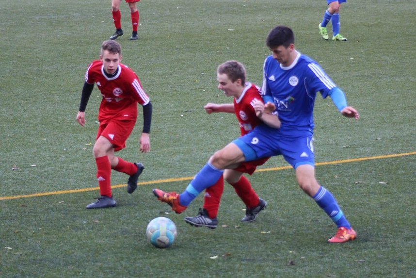 Mit der Mannschaft von der SG Arenshausen wartete am Sonntag auf die Wacker-Mannschaft ein Gegner, der im bisherigen Saisonverlauf mit 4 Siegen und nur 2 Niederlagen &uuml;berraschend stark aufgetreten war.