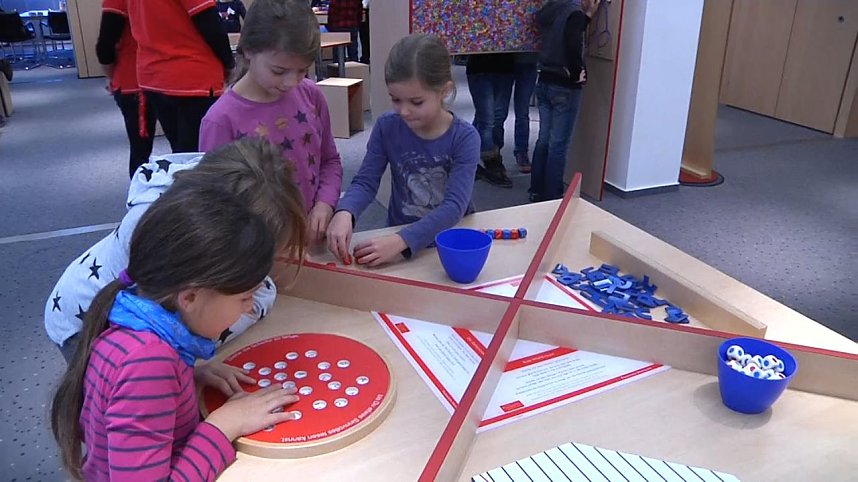 Faszination Mathematik - neue Ausstellung in der Kreissparkasse Nordhausen