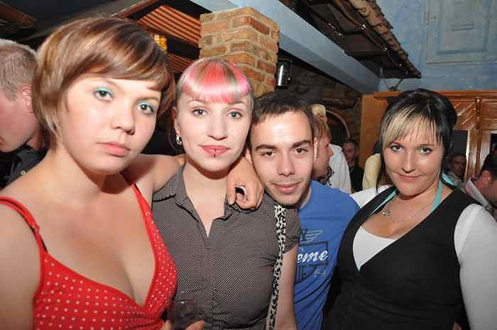 Mittwochparty im Schabernack