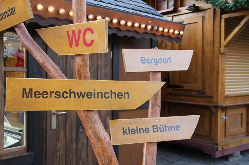 Weihnachtsmarkt am Nordh&auml;user Theater er&ouml;ffnet