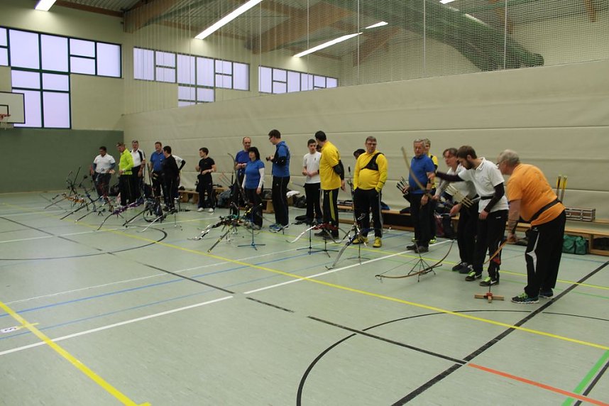 7. Adventsturnier im Bogenschie&szlig;en gut besetzt