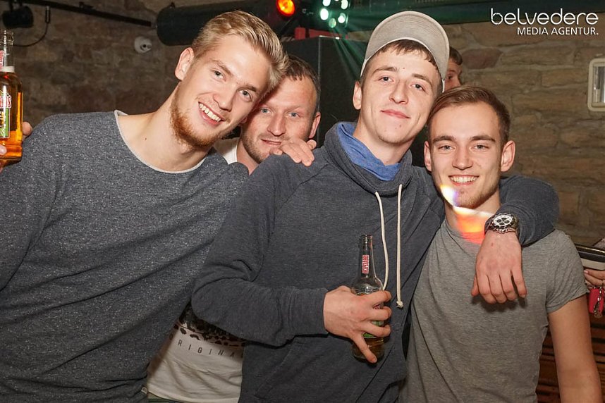 Party im Jugendclubhaus