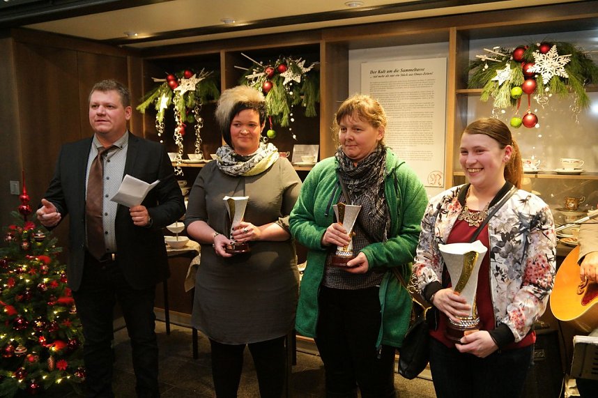 Ausstellung er&ouml;ffnet: Die drei SiegerInnen