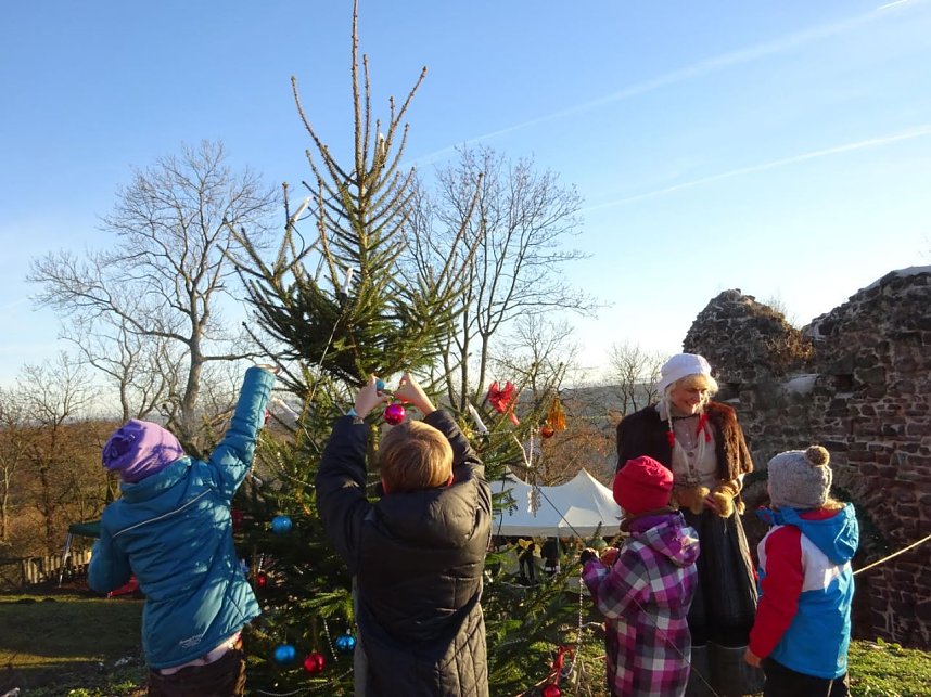 Burgweihnacht auf der Ebersburg