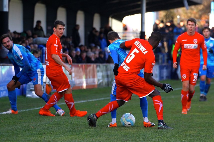 Wacker Nordhausen und Energie Cottbus trennen sich torlos.