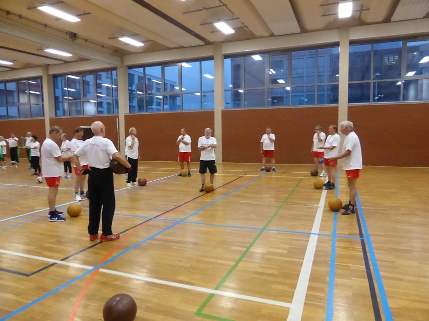 Herzsportgruppe blickt auf ein erfolgreiches Jahr zur&uuml;ck