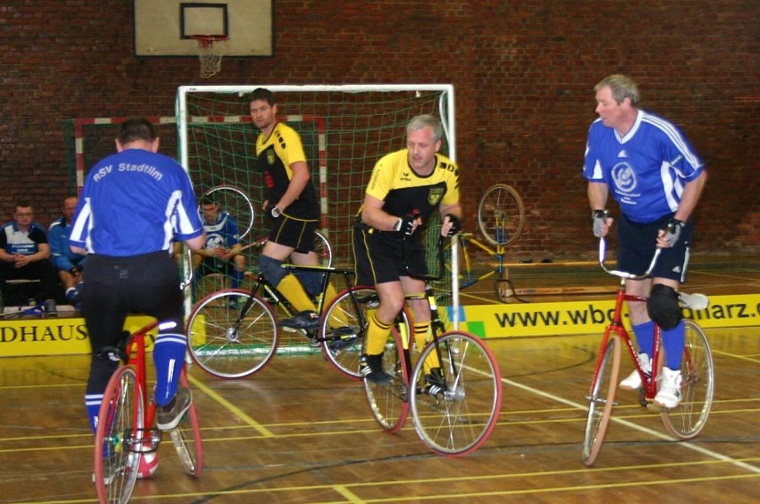 Nordhausen verteilte Geschenke und Ilfeld errang den ersten Sieg - 2. Spieltag in der Radball Oberliga