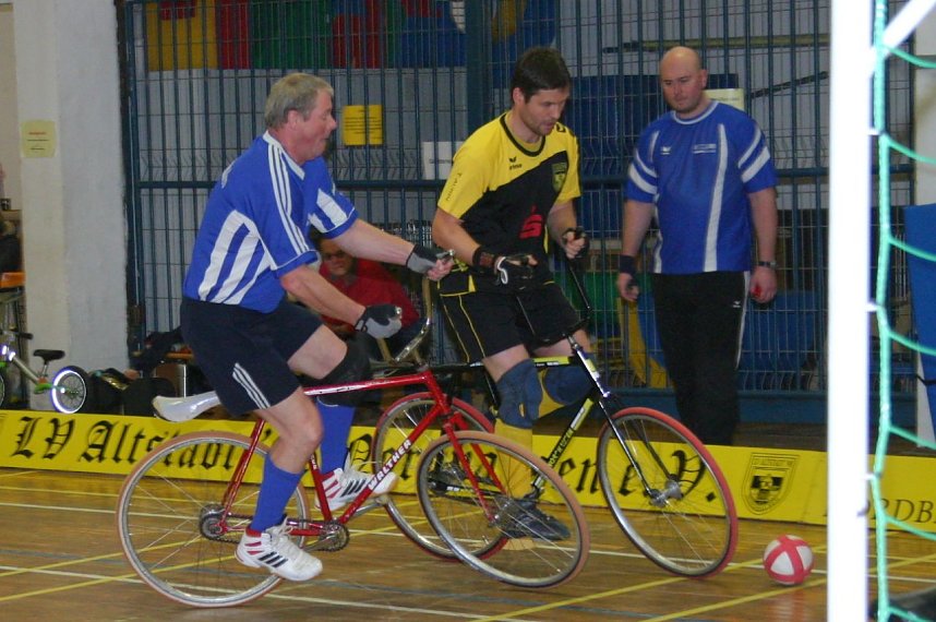 Nordhausen verteilte Geschenke und Ilfeld errang den ersten Sieg - 2. Spieltag in der Radball Oberliga