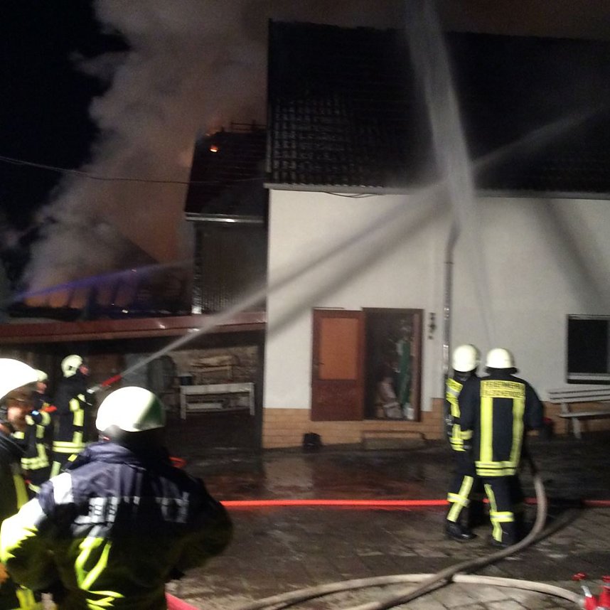 Vierseitenhof in Trebra brannte