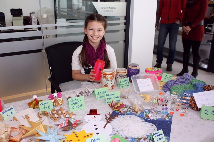 Selbstgebasteltes und �gebautes gibt es auch in diesem Jahr wieder am Sch&uuml;lerstand und am Stand der Nordth&uuml;ringer Werkst&auml;tten kaufen.