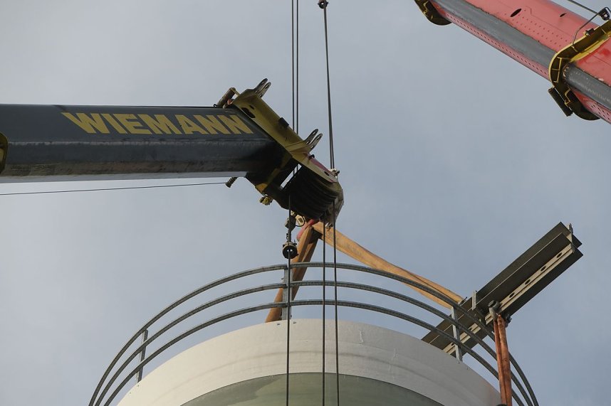 Der Versuch, ein Silo zu demontieren