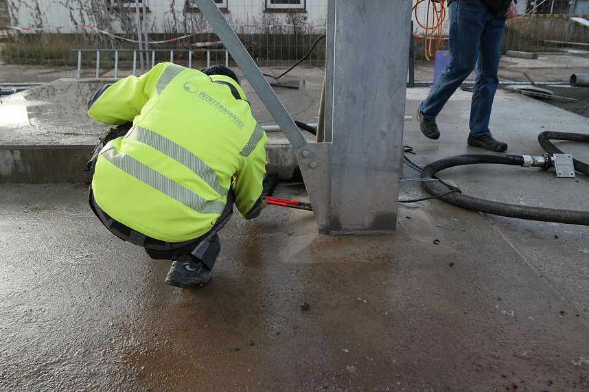 Der Versuch, ein Silo zu demontieren