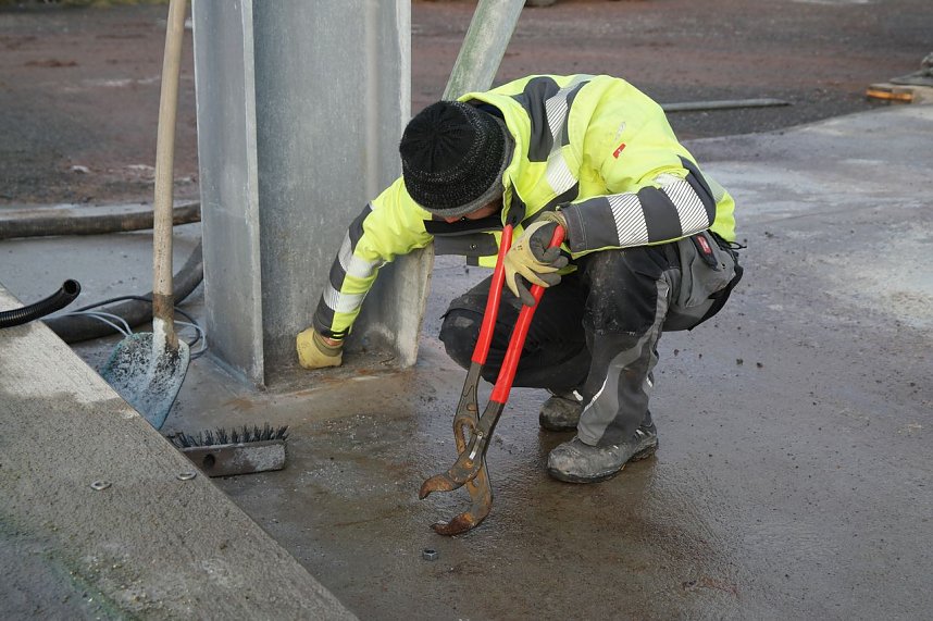 Der Versuch, ein Silo zu demontieren