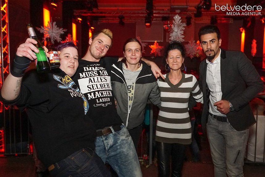 Party im Jugendclubhaus in Nordhausen - der Samstag