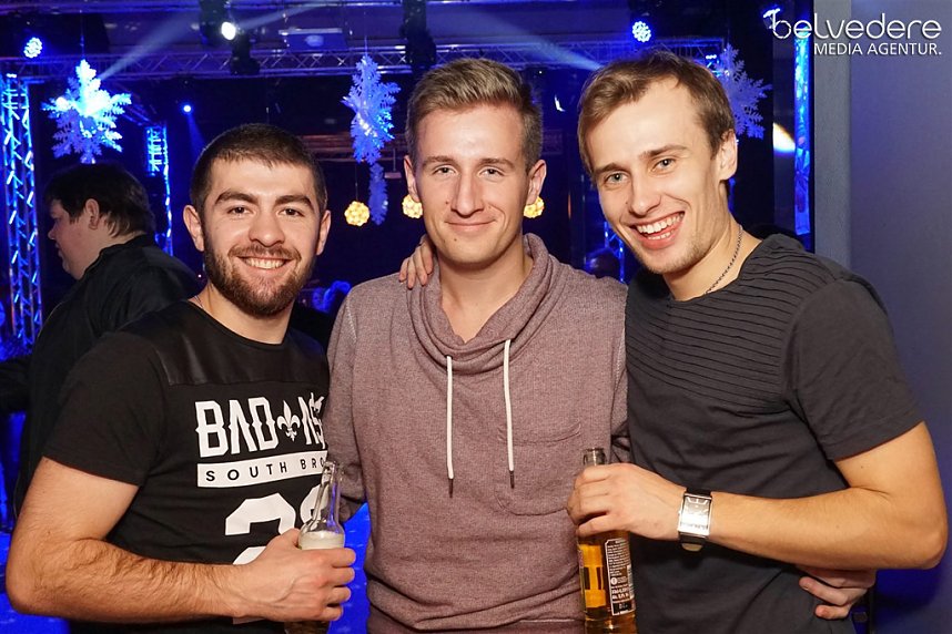 Party im Jugendclubhaus in Nordhausen - der Samstag