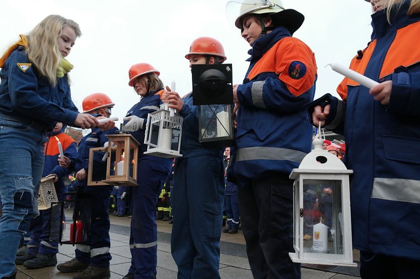 Empfangen und verteilt