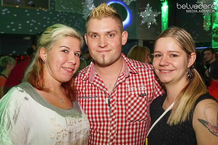 Party im Jugendclubhaus in Nordhausen - der Samstag