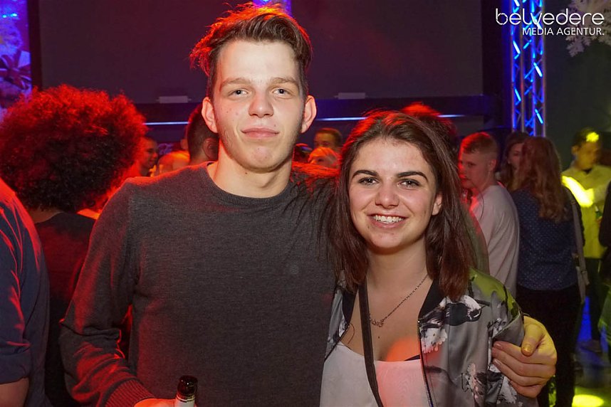 Party im Jugendclubhaus in Nordhausen - der Samstag