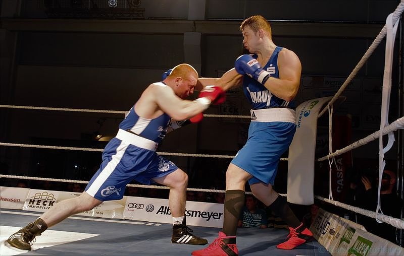 Furiose Boxnacht des NSV