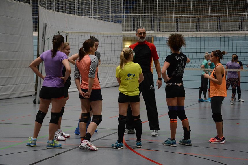 Alle sind hei&szlig; und wollen gewinnen - SVC-Kapit&auml;nin Adriane Grunig im nnz-Interview