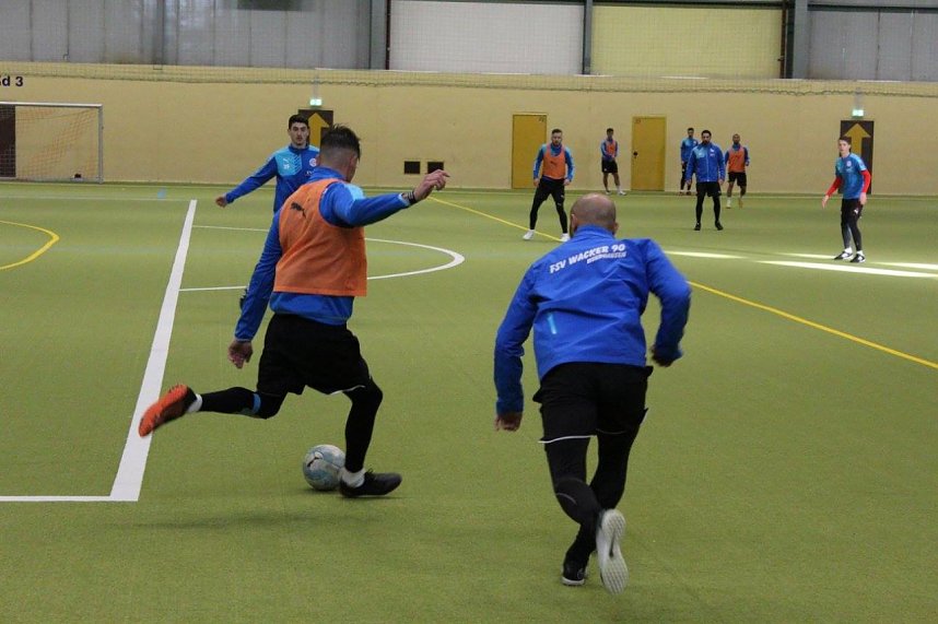 Wacker zu Gast an der Leipziger Sportschule