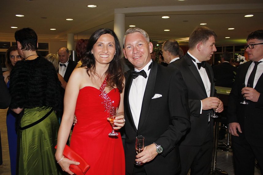 &Auml;rzte- und Apothekerball 2017