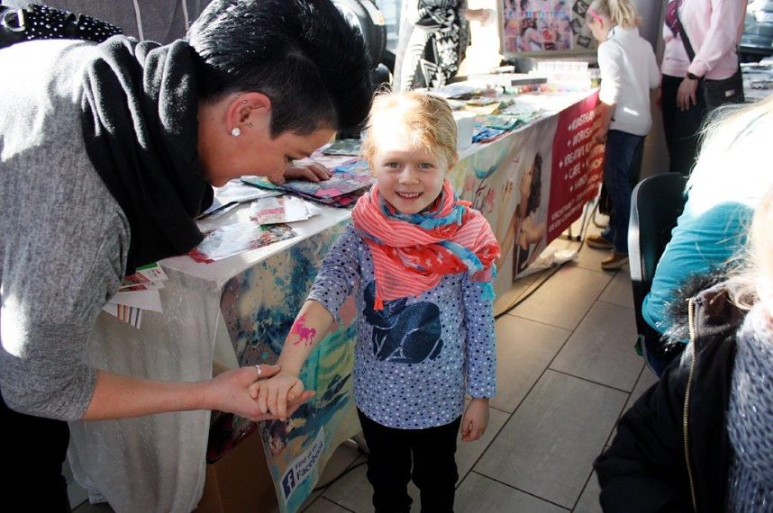 Staudenmayers Schulranzentag im Autohaus Peter