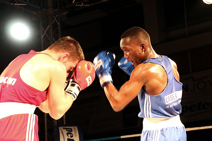 Grandiose Boxnacht in Nordhausen
