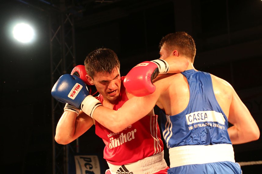Grandiose Boxnacht in Nordhausen