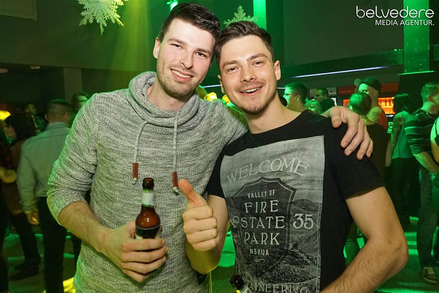 Party im Jugendclubhaus in Nordhausen - der Samstag