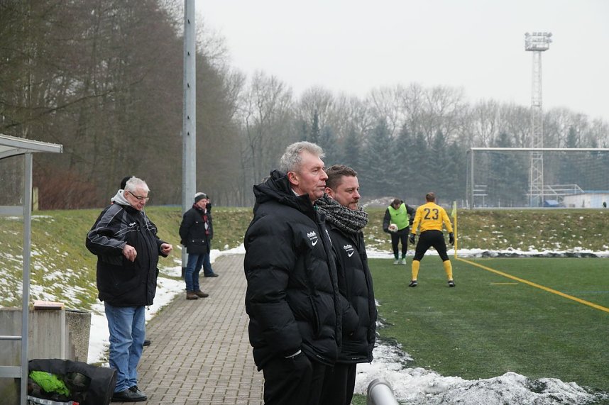 Wacker gewinnt 3:1 gegen Chemie