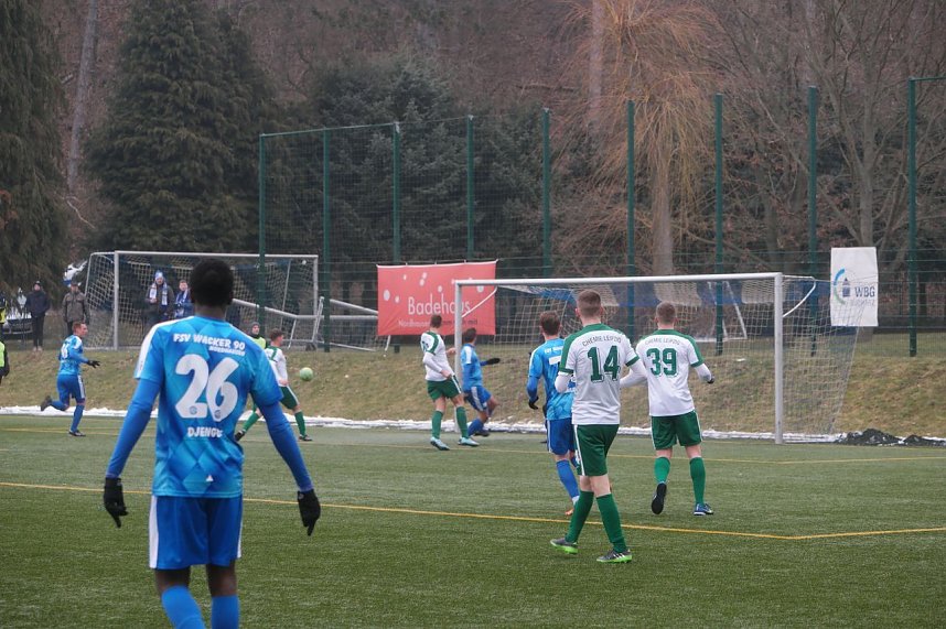 Wacker gewinnt 3:1 gegen Chemie